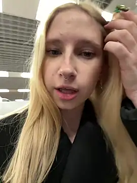 michelle_lovique