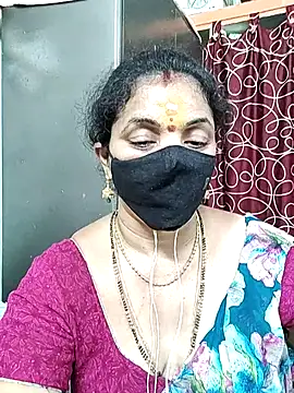 Leela_555