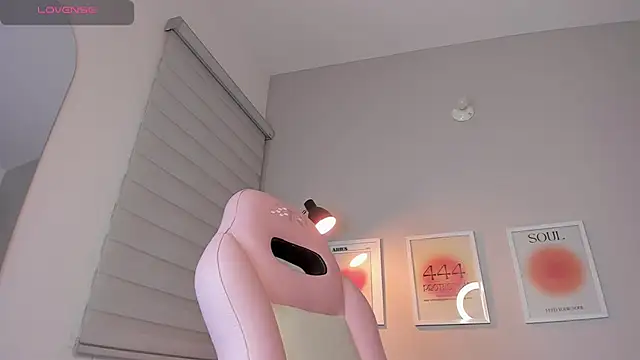 ashley_23_