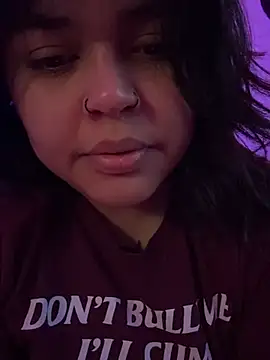 miacanela_xo