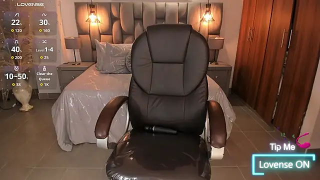 sarita_evanss