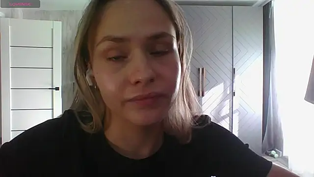 Annie_Cohn