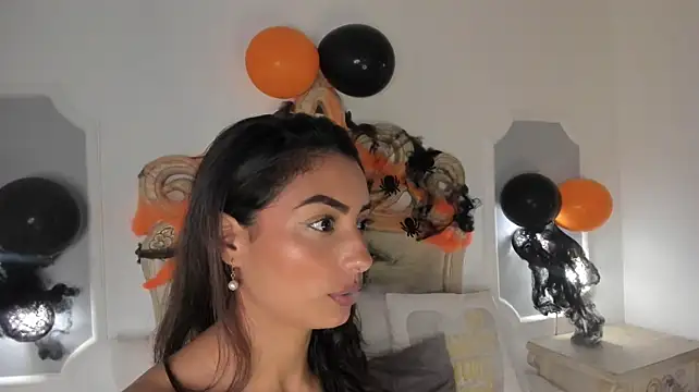 hade_miller live cam on StripChat