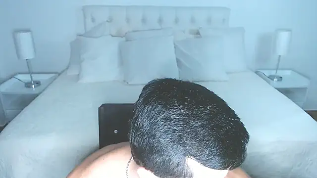 mr_hunterx webcam