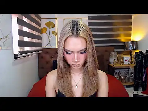 JuicyCockThea