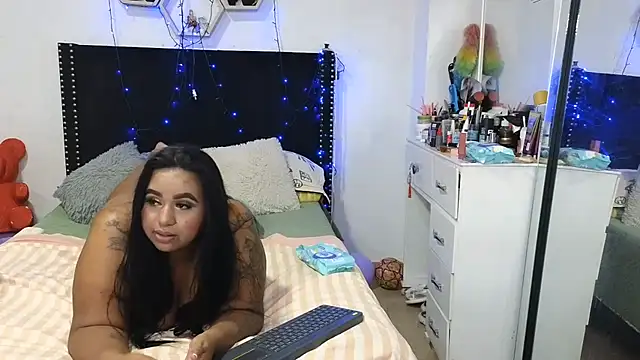 charlotte_077 live cam preview