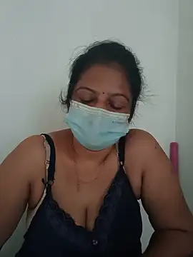 tamil_manjalmaami webcam