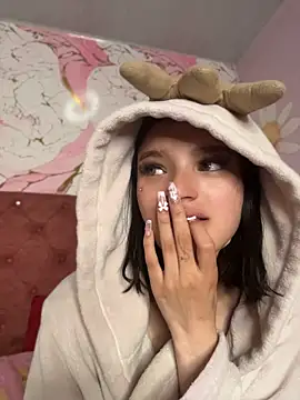 Kendall Ls on Stripchat