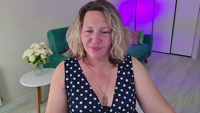 Nina_Weiss