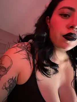 Draculona-666 live sex cam