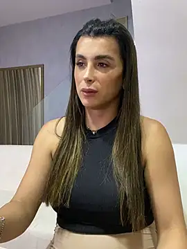 Modelo: thuanealves