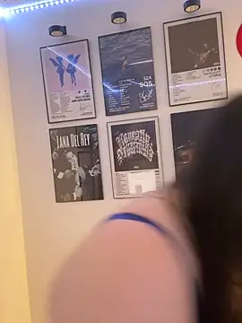Evemeqt's room