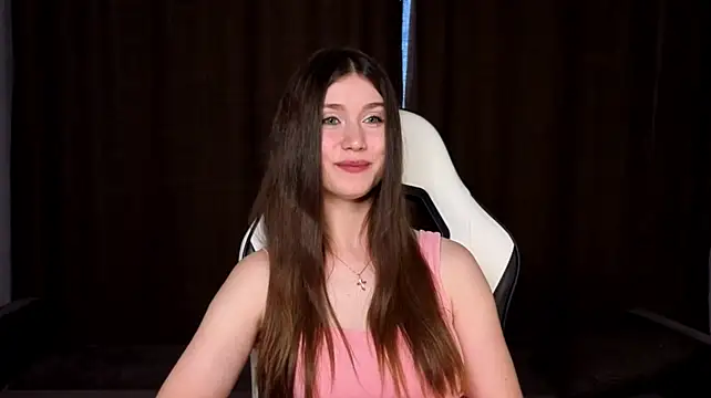 LoriLeblane live cam on StripChat