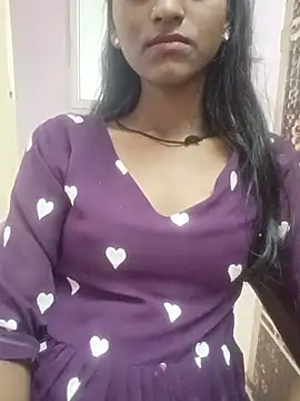 sexy___hotty live cam on StripChat