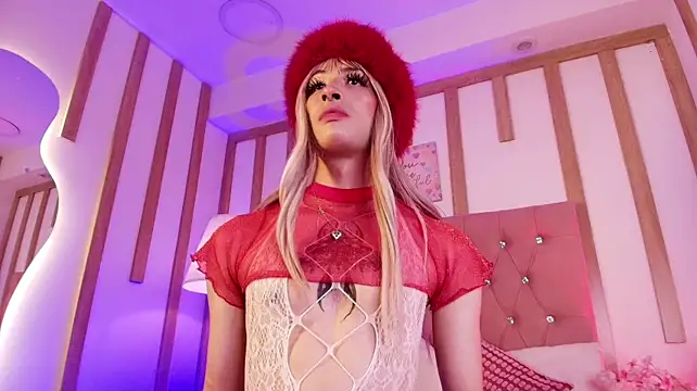 Daphne_Velmont live cam on StripChat