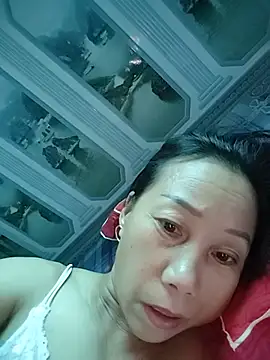 Zay_romi live cam on StripChat