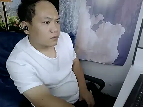 yanyanxixi live cam on StripChat