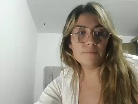 Luciasexy2