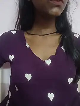 sexy___hotty live cam on StripChat