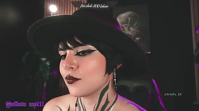 Trinity___s webcam