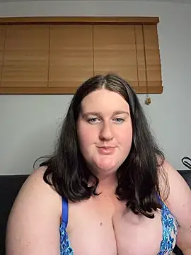 xopeachybaby webcam