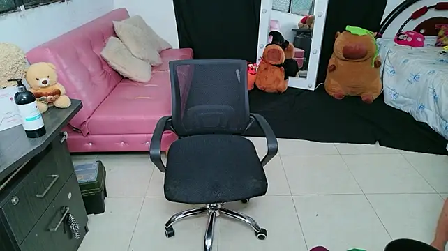 Liamdelrey live cam on StripChat