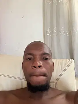 thegoodHost999 live cam on StripChat