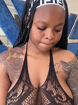 aquarius queen2