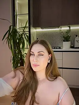 Miss_Magic_Eyes_