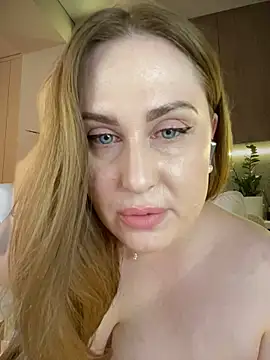 Miss_Magic_Eyes_