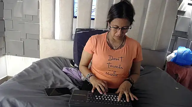 sami29_ webcam stripchat model stream image