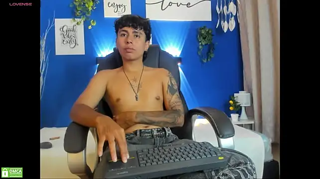 Jonnie-rodriguez webcam