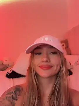 Ariannaa_1 webcam