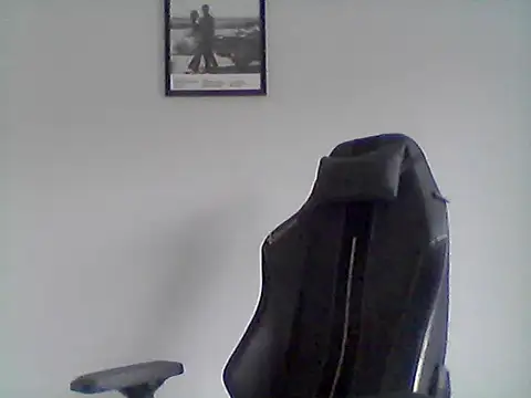 Hornyhants1