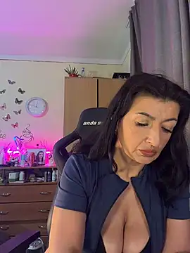 Hotangel75