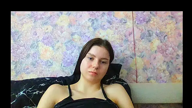 RoyalVelour_ webcam stripchat model stream image