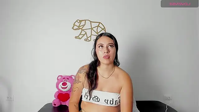 Kaylie_storm01 webcam