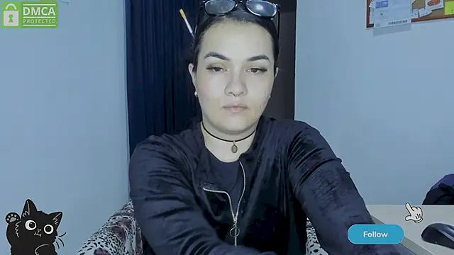 Sofialacolombiana live cam on StripChat