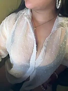 Oh-Taara webcam stripchat model stream image