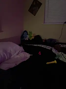 Freakydeafgirl webcam stripchat model stream image
