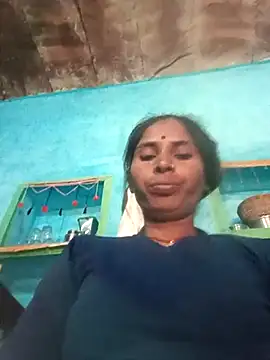 Sushmita-Love143 live cam on StripChat
