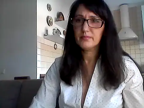 Elena48324 live cam preview