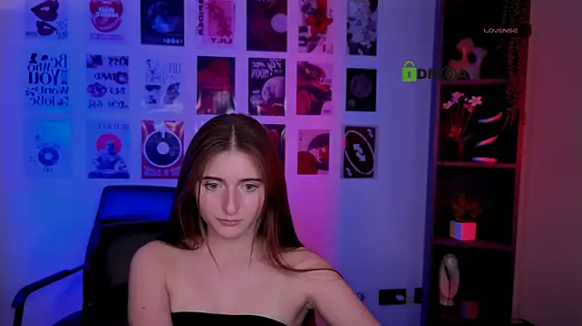 chloe_ley