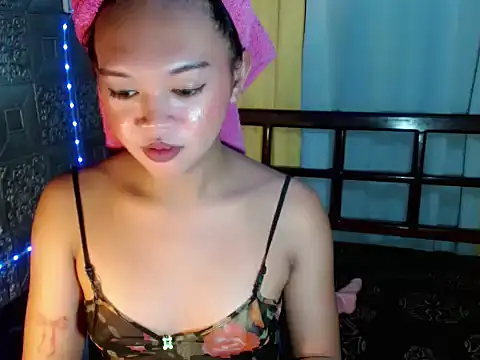 naomi_scarlet