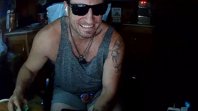 tattoogonewild (Ask my age) - Throat babies YOU can be my baby mama