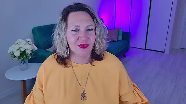 Nina_Weiss