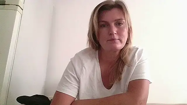 amina2184