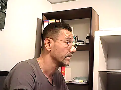 mastercharisma35 (Ask my age) - like for you