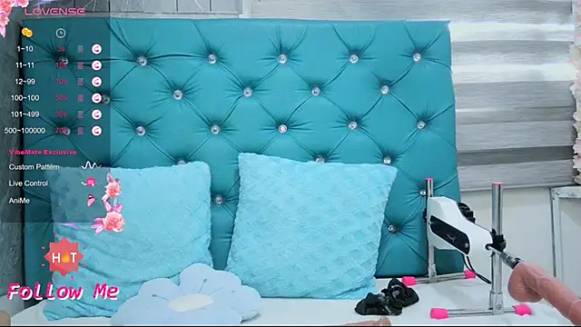 MAARYMOON live cam preview