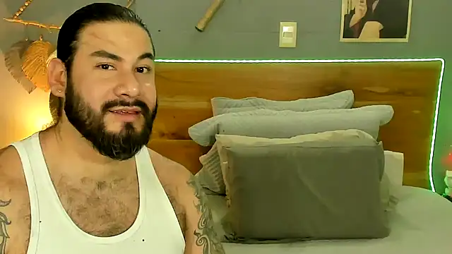 Prometeo-grizzly live cam on StripChat